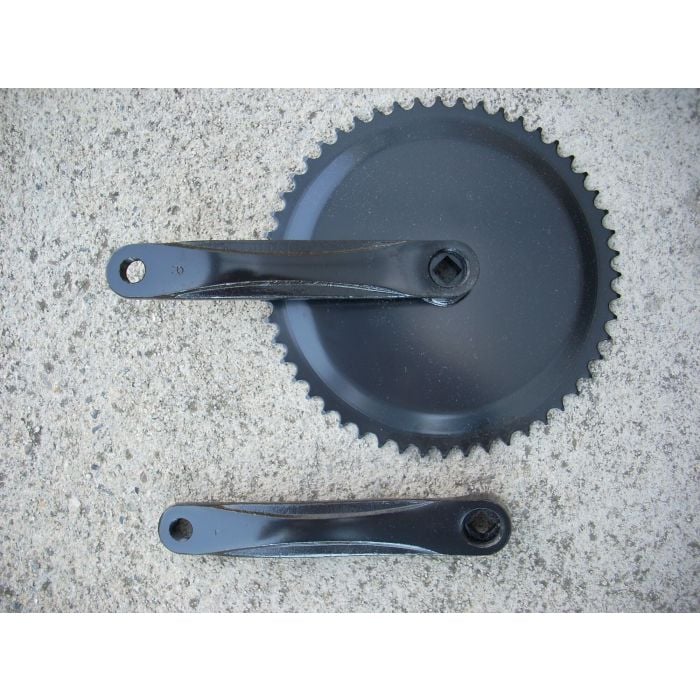 Spin bike crank clearance