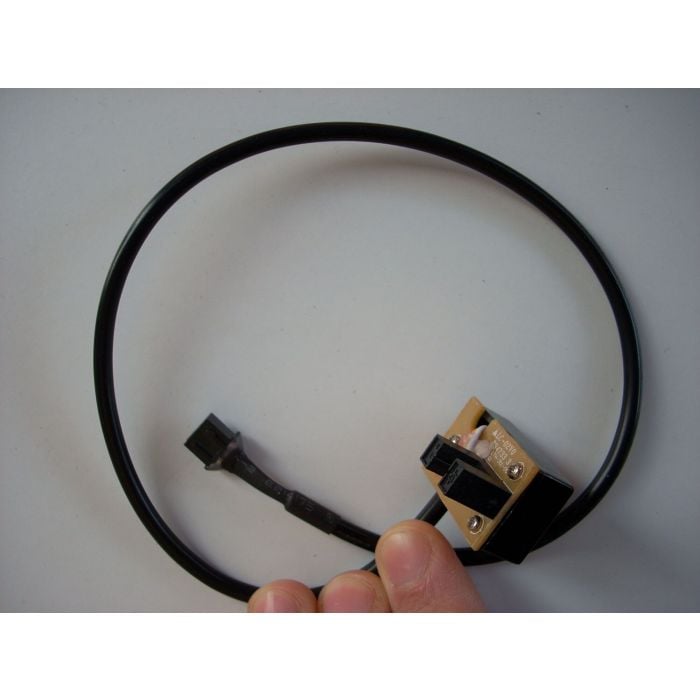 Treadmill optical speed sensor
